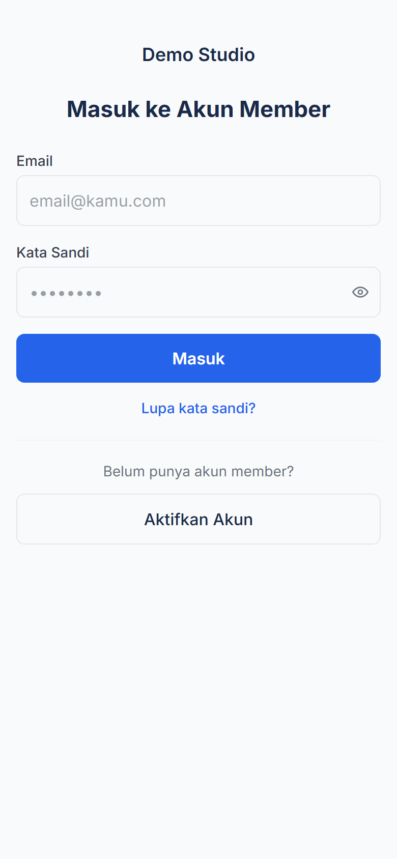 Halaman login akun member ForEach Pilates — tampilan dari tenant demo produksi